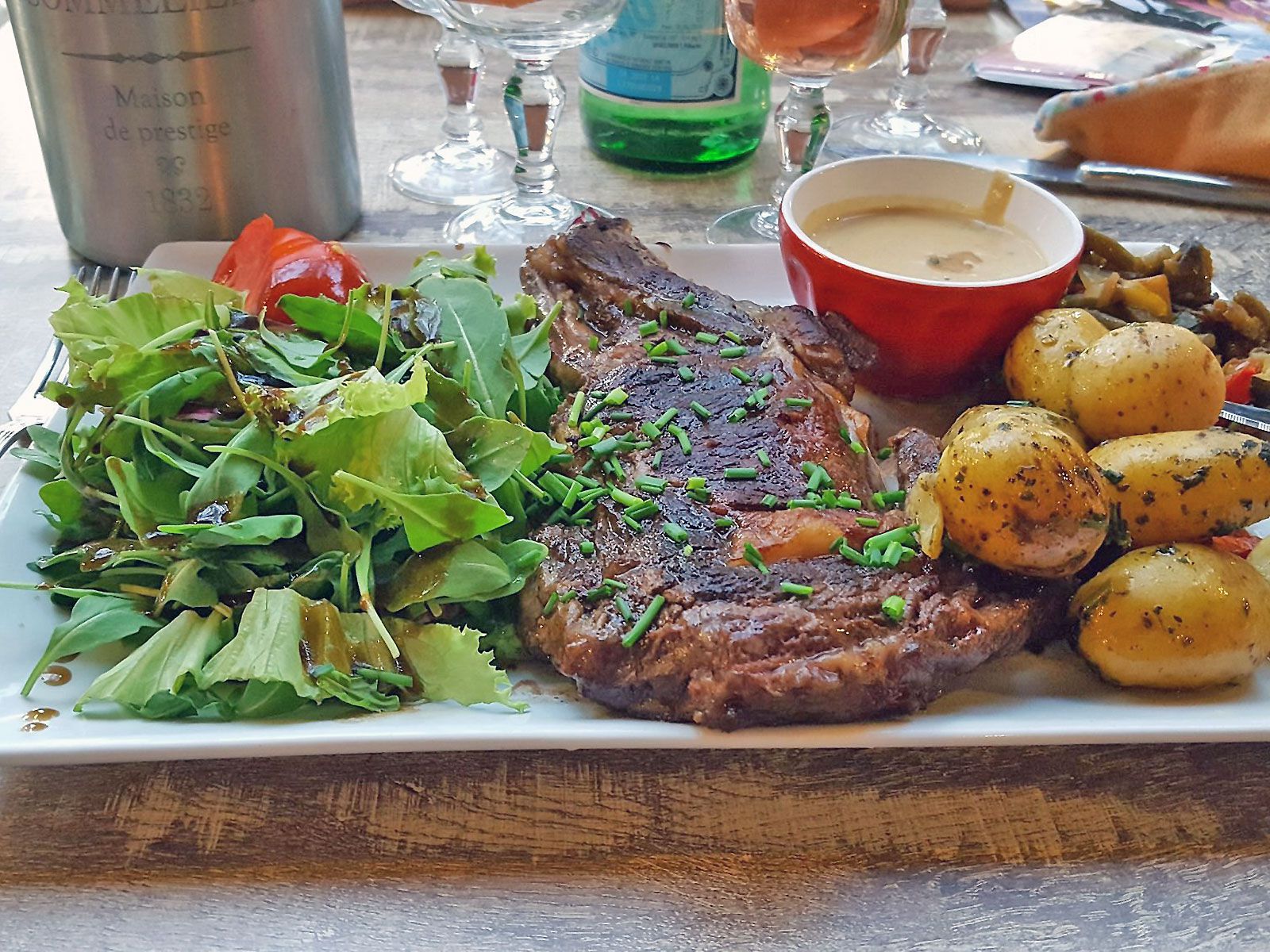 Restaurant la maurette 01